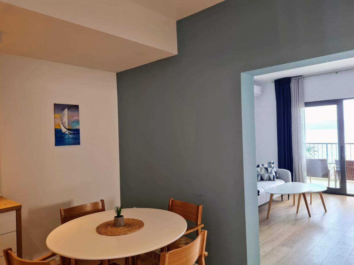 Beachfront Comfort Apartments Sinajko Podgora Extérieur photo